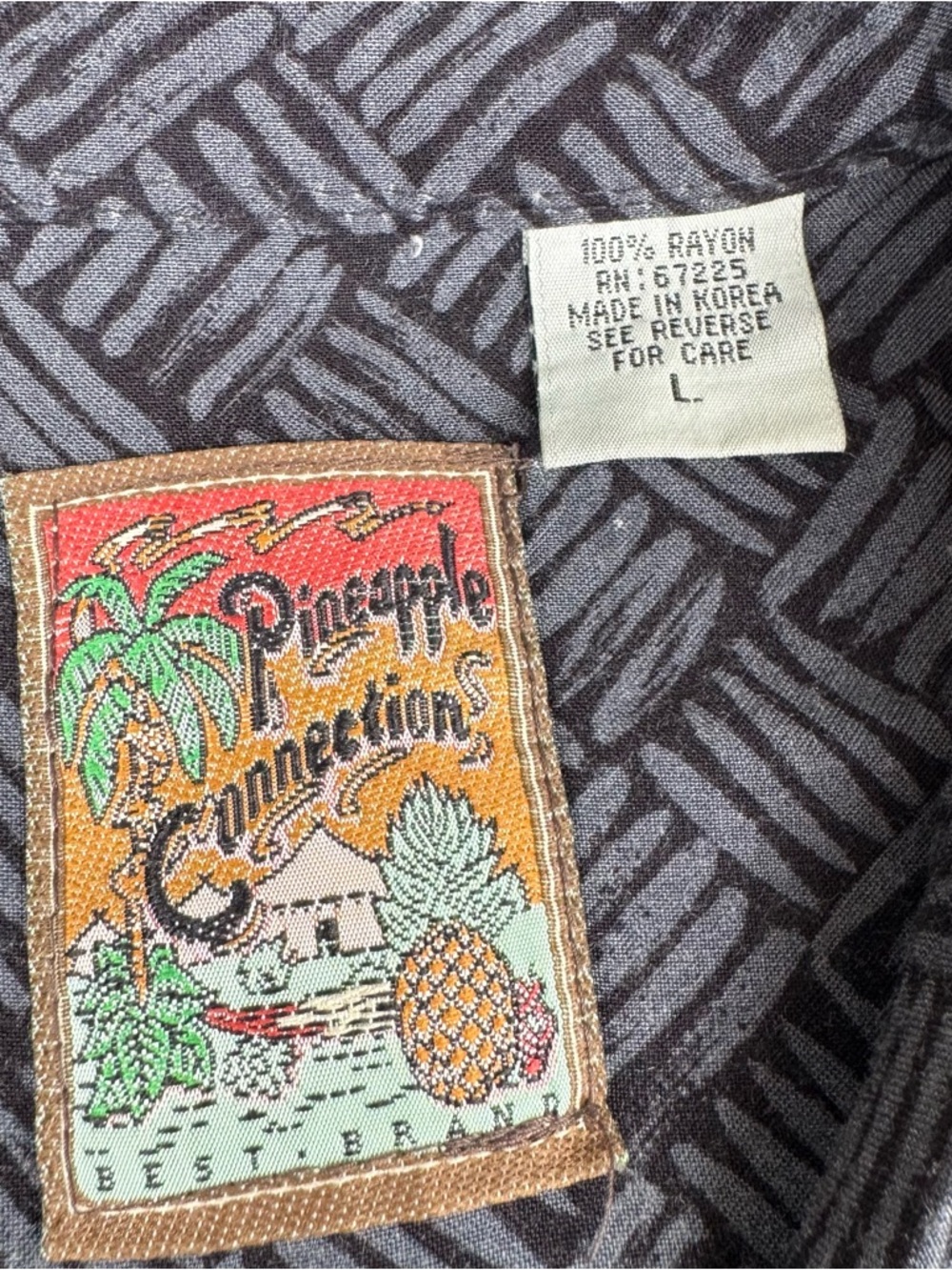 VTG Pineapple Connection Shirt Mens L Button Up Y2K Dragons Short Sleeve Rayon - Picture 5 of 11